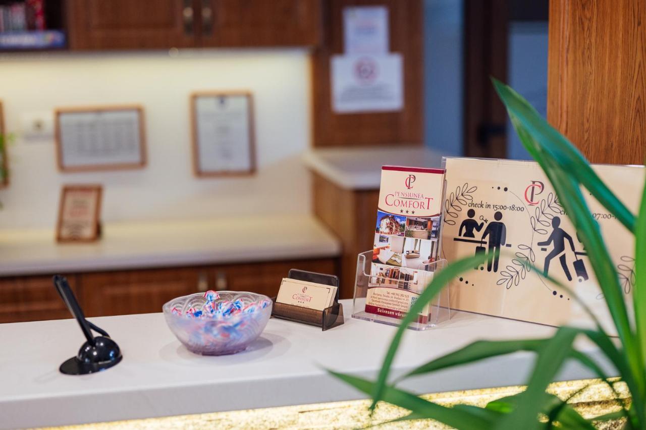 Pensiunea Comfort โซวาตา ภายนอก รูปภาพ