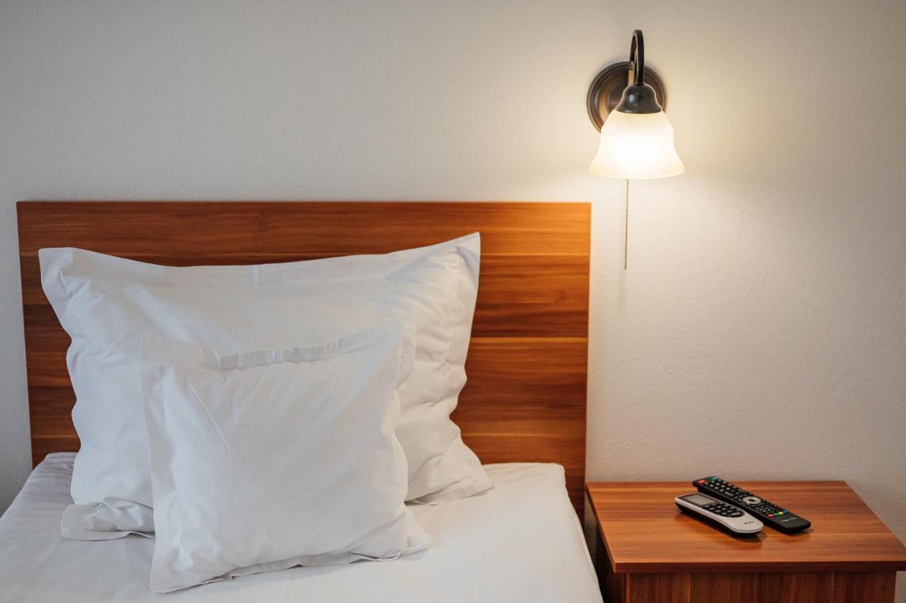 Pensiunea Comfort โซวาตา ภายนอก รูปภาพ