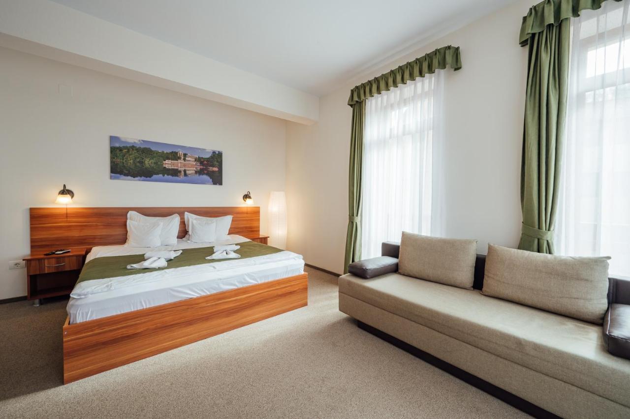 Pensiunea Comfort โซวาตา ภายนอก รูปภาพ